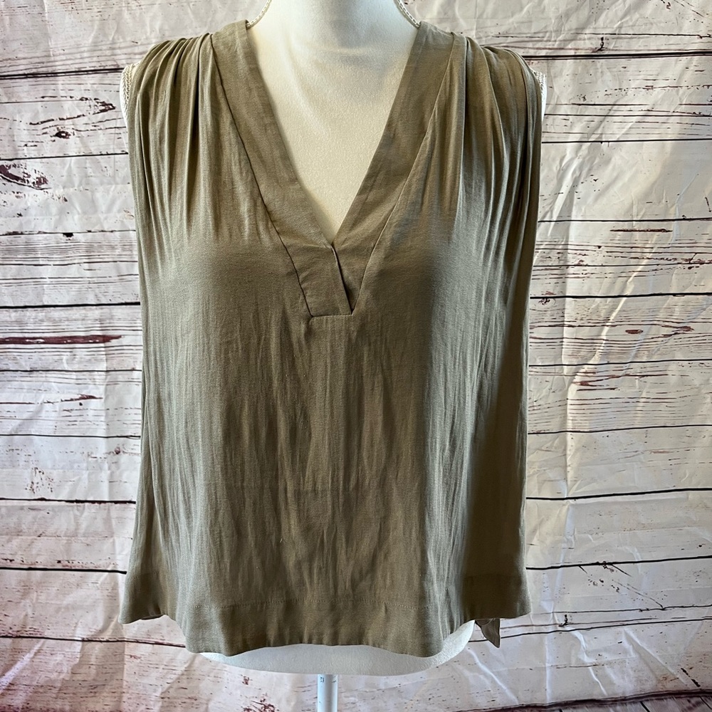 Gently Used FREE PEOPLE Khaki Tan Greenish color Lined Flowy Tank S Small